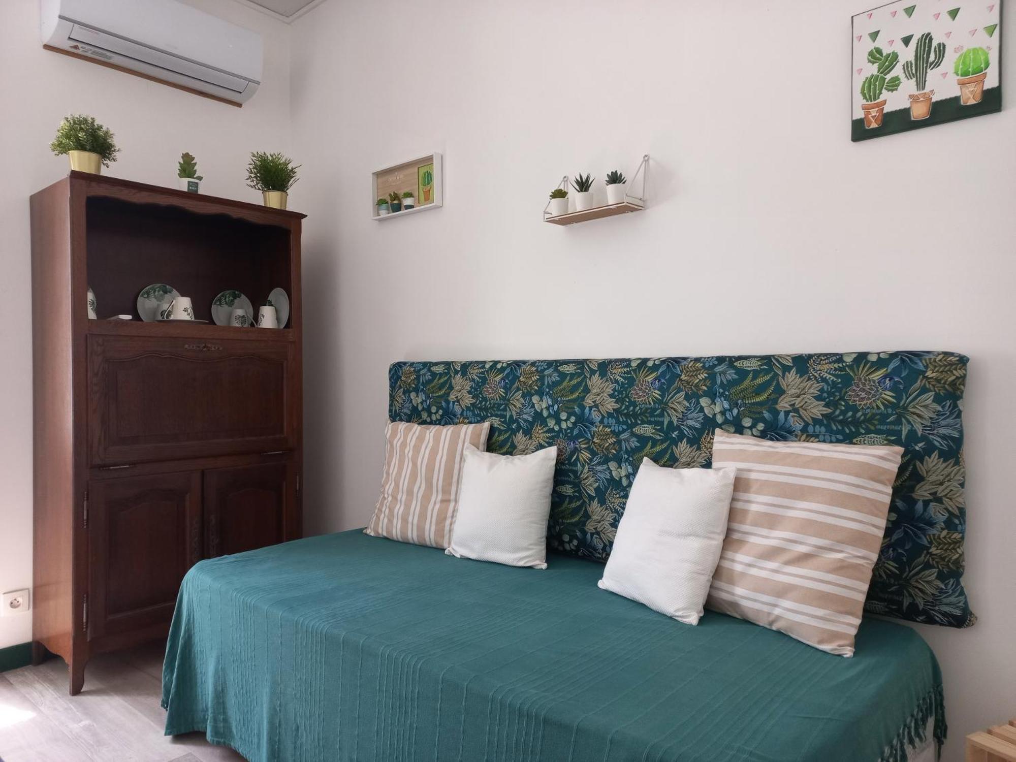 Domaine De Fontsauzine - Gites Et Chambre D'Hotes Genouille  Kültér fotó