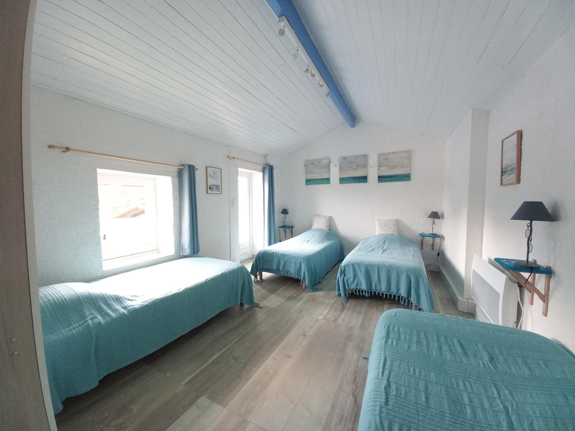 Domaine De Fontsauzine - Gites Et Chambre D'Hotes Genouille  Kültér fotó